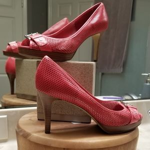 Alfani peep toe heels